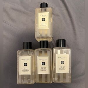 Jo Malone London™
Wood Sage & Sea Salt Body & Hand Wash 3.4oz x4